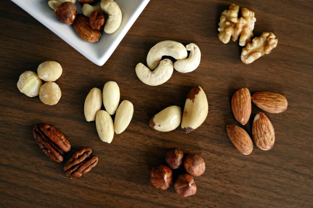 Pistachio Lovers, Nuts, Almonds & Cashews